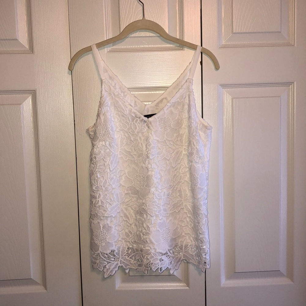 WHBM White lace sleeveless top